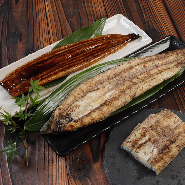 国産 うなぎ蒲焼・白焼 各1尾入 １尾約189g